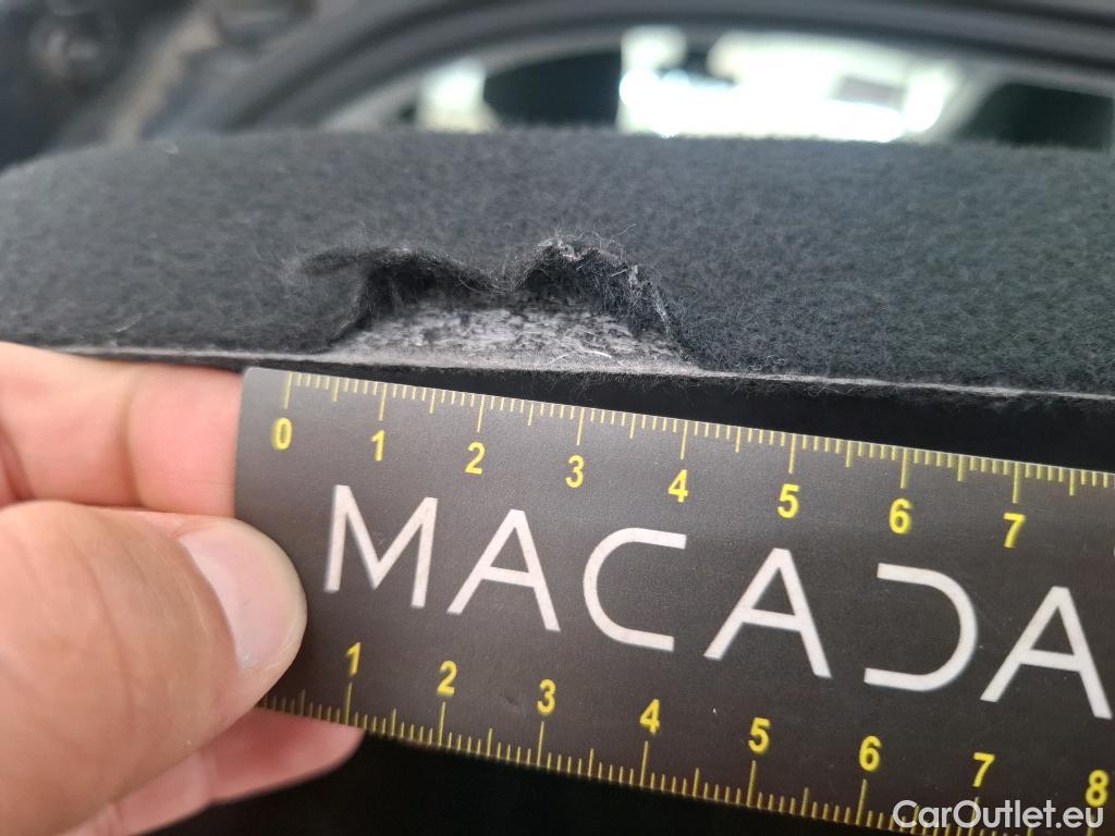  Citroen  C3  Société Feel Nav 1.2 PureTech 80CV BVM5 E6 #8