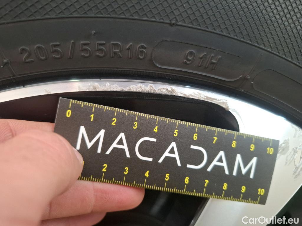  Citroen  C3  Shine 1.2 PureTech 110CV BVA6 E6d / TRANSFO VP/VF #28