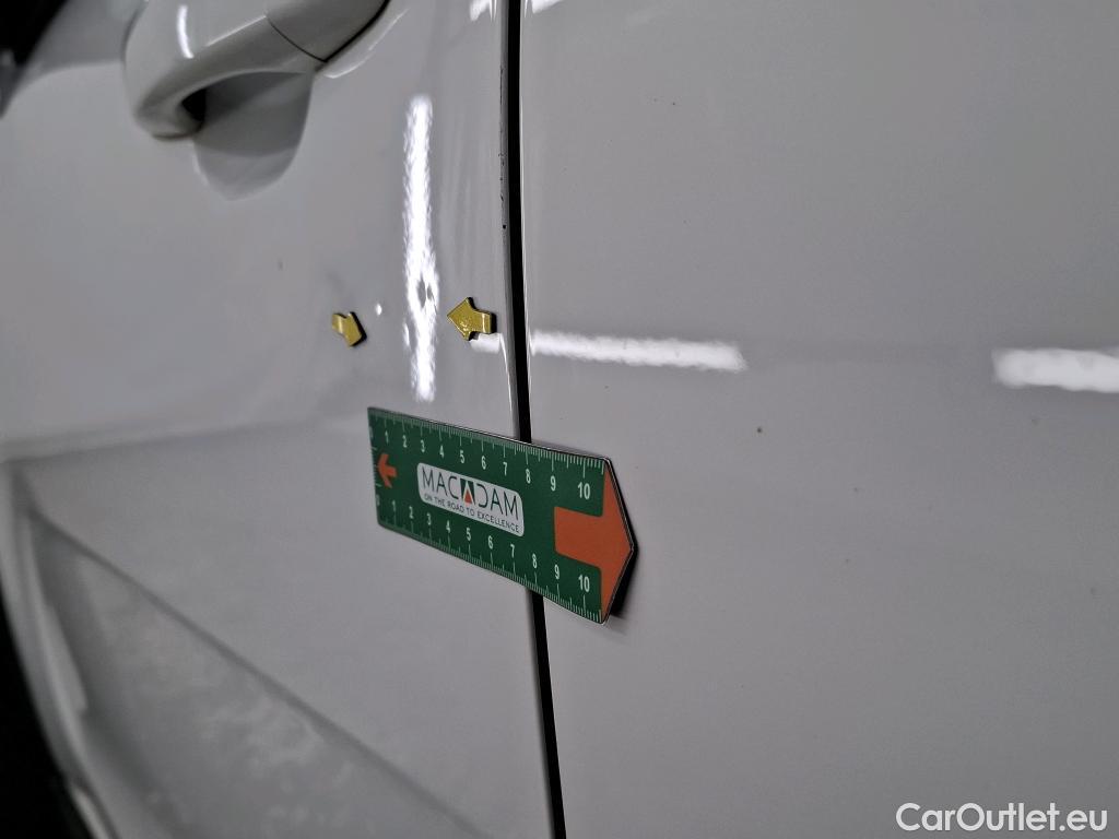  Citroen  C3  Société Feel 1.5 BlueHDI 100CV BVM5 E6dT #12