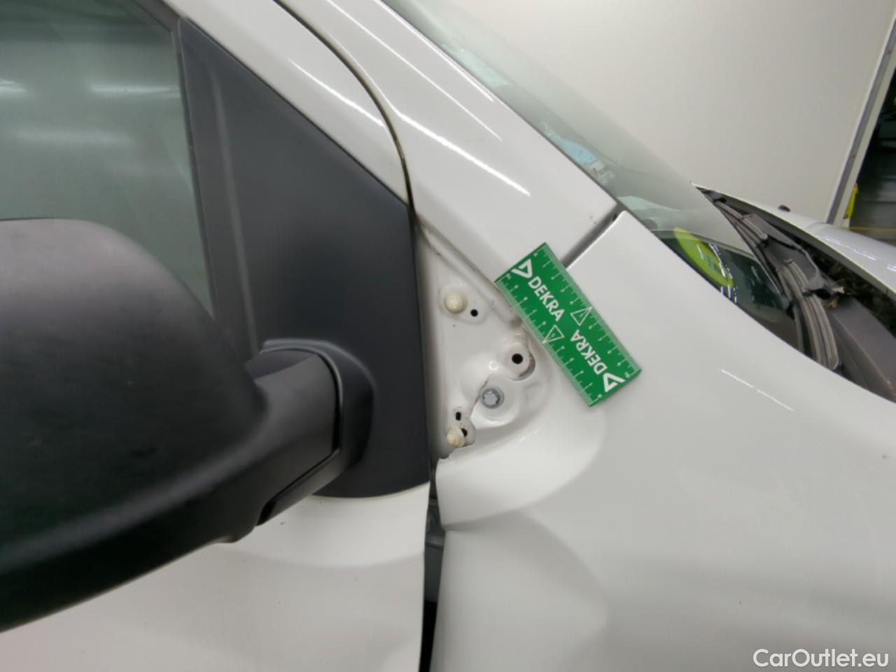  Citroen  Jumpy  Fourgon Control M 2.0 BlueHDi 120CV BVM6 E6dT #38