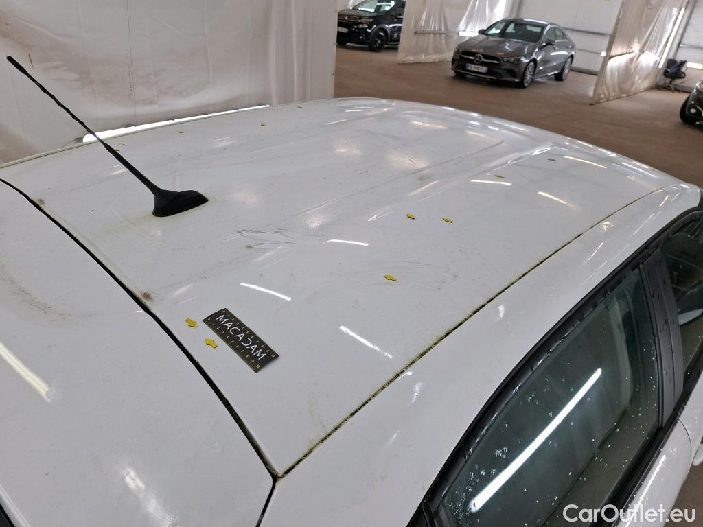  Citroen  C3  Société Feel 1.5 BlueHDI 100CV BVM6 E6dT #1