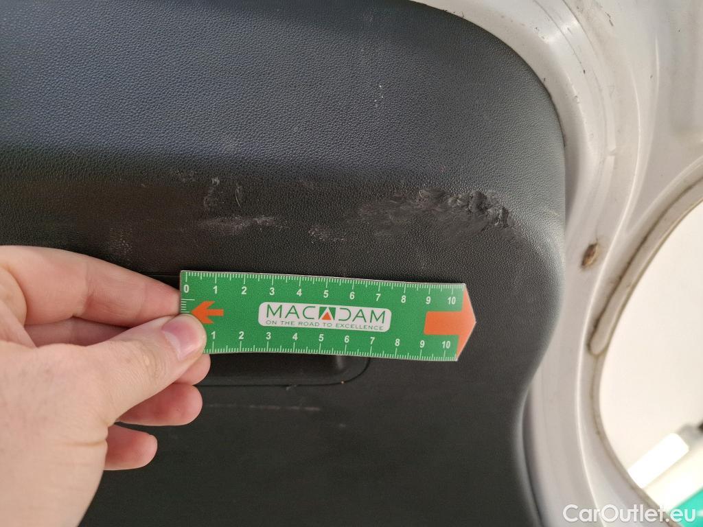  Citroen  C3  Société Feel 1.5 BlueHDI 100CV BVM5 E6dT #8