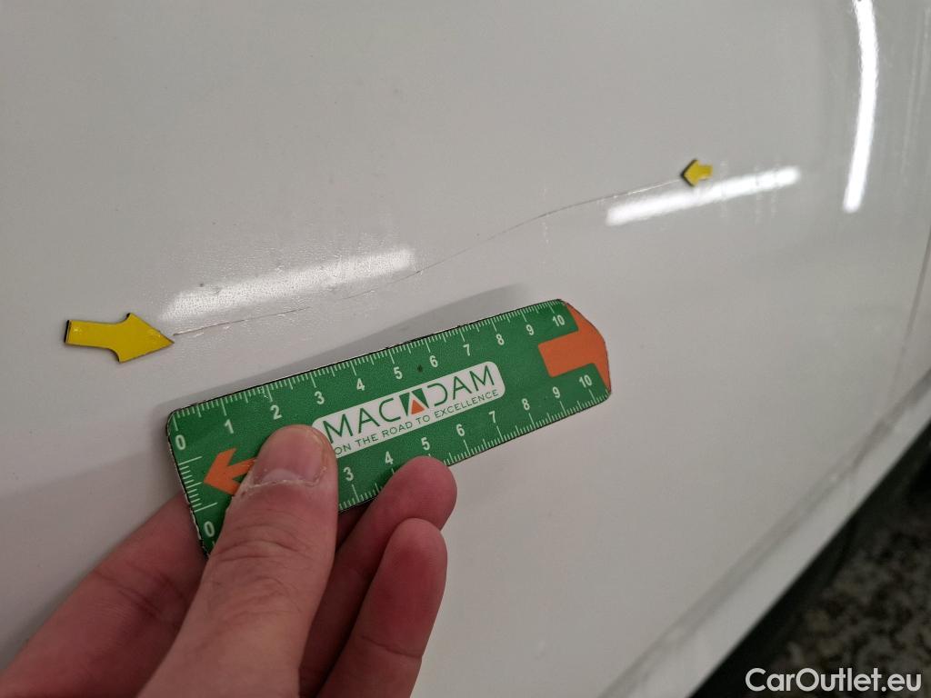  Citroen  C4 Cactus  Feel Nav Société 1.5 BlueHDI 120CV BVA6 E6dT #9