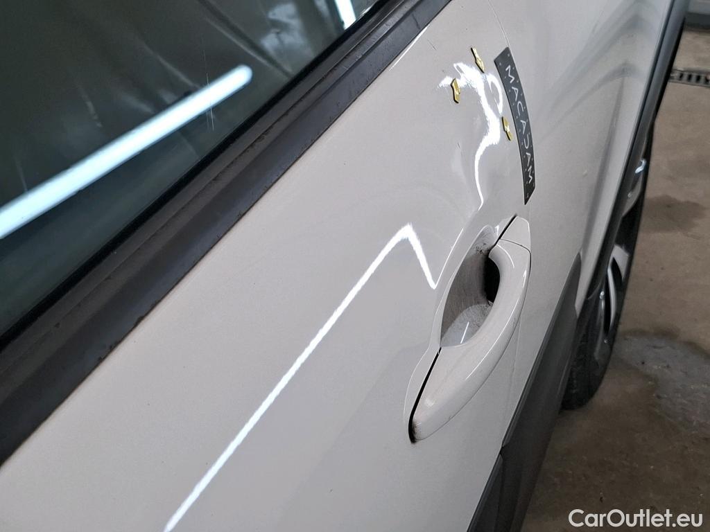  Citroen  C3  Shine 1.2 PureTech 110CV BVA6 E6d / TRANSFO VP/VF #48