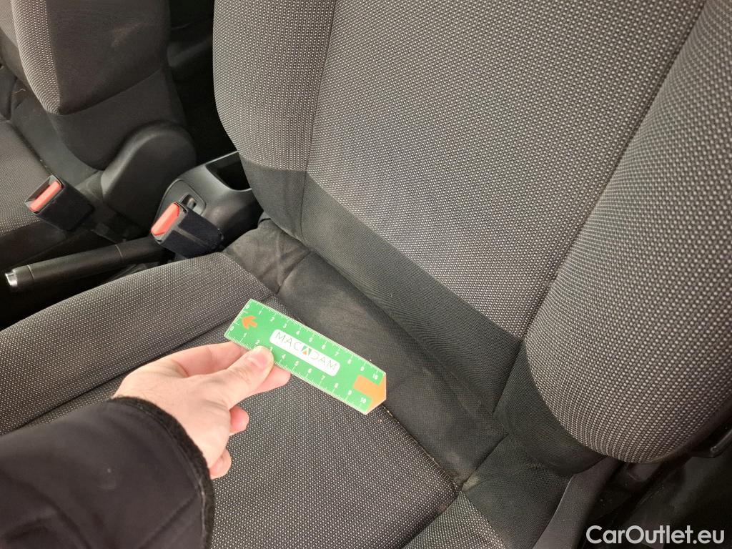  Citroen  C3  Société Feel 1.5 BlueHDI 100CV BVM5 E6dT #19