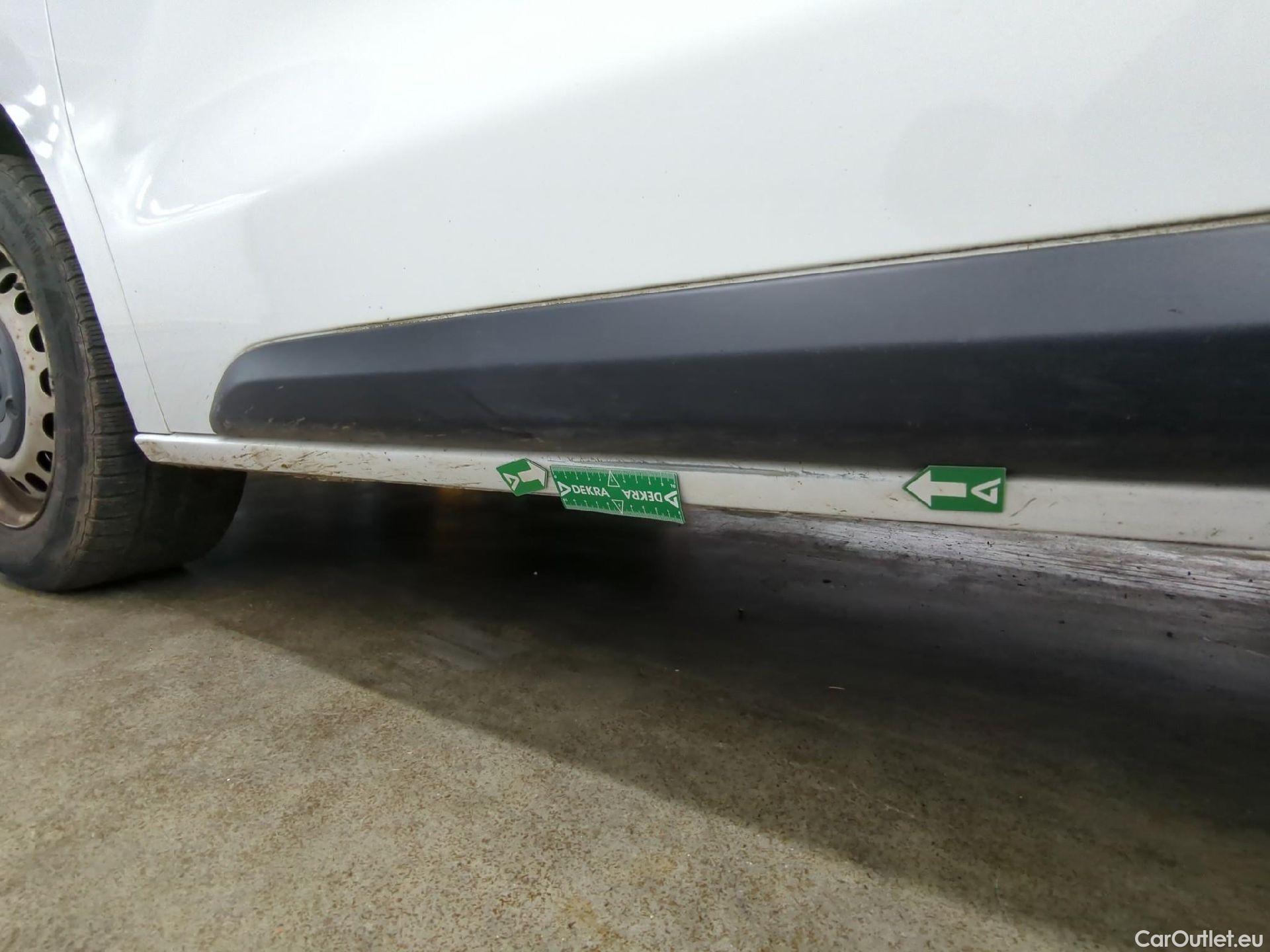  Citroen  Jumpy  Fourgon Control M 2.0 BlueHDi 120CV BVM6 E6dT #47