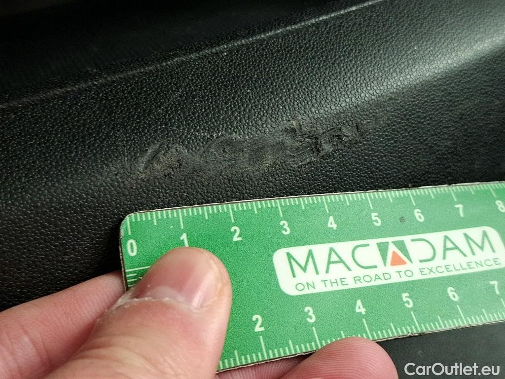  Citroen  C4 Cactus  Feel Nav Société 1.5 BlueHDI 120CV BVA6 E6dT #13