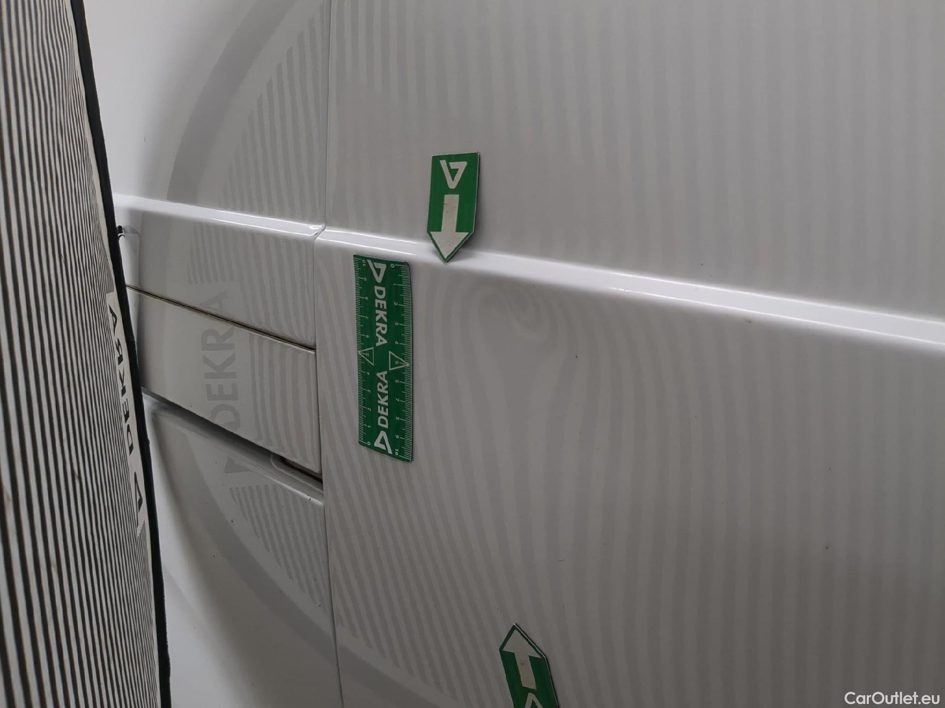  Citroen  Jumpy  Fourgon Control M 2.0 BlueHDi 120CV BVM6 E6dT #13