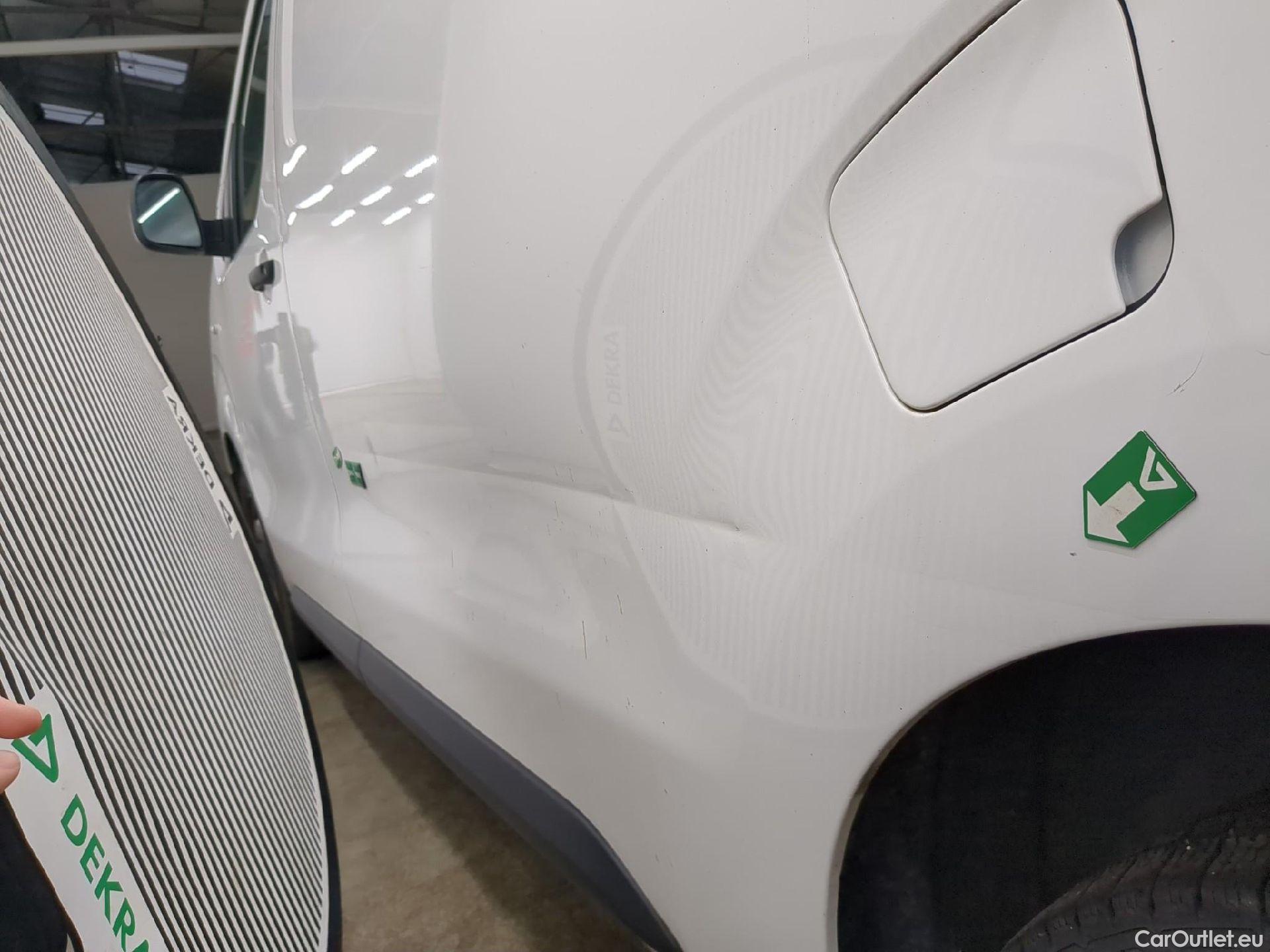  Citroen  Jumpy  Fourgon Control M 2.0 BlueHDi 120CV BVM6 E6dT #44