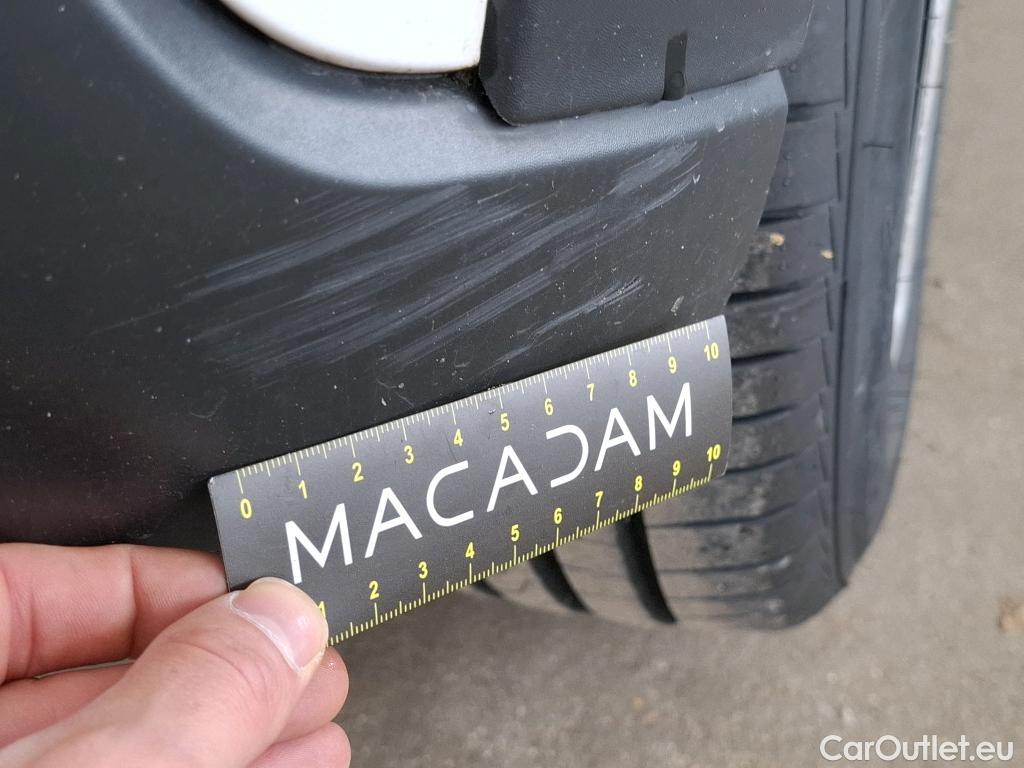  Citroen  C3  Société Feel 1.5 BlueHDI 100CV BVM6 E6dT #19