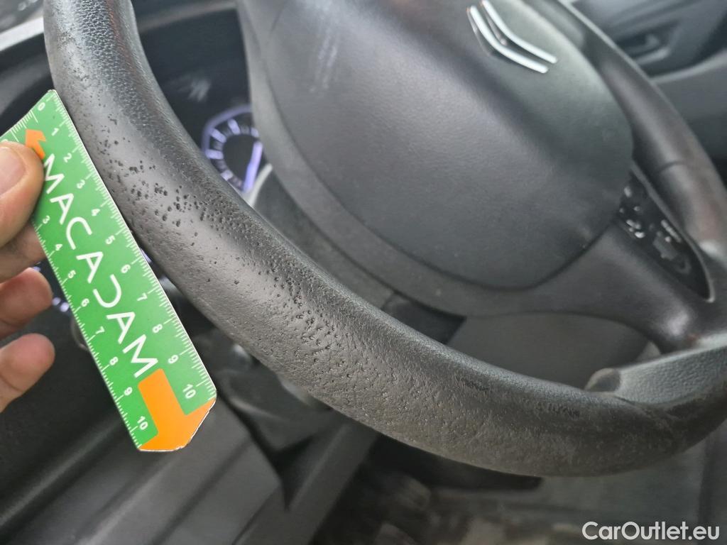  Citroen  Jumpy CITROEN  VU 4p VNA Taille M BlueHDi 120 S&S BVM6Business fourgon tôl #117