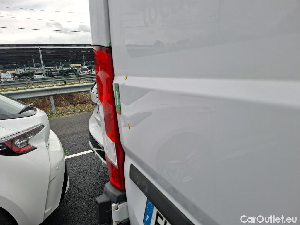  Fiat  Ducato FIAT  VU 4p Fourgon 3 0 M H2 2 0 Multijet 115 Pack Pro Nav #24