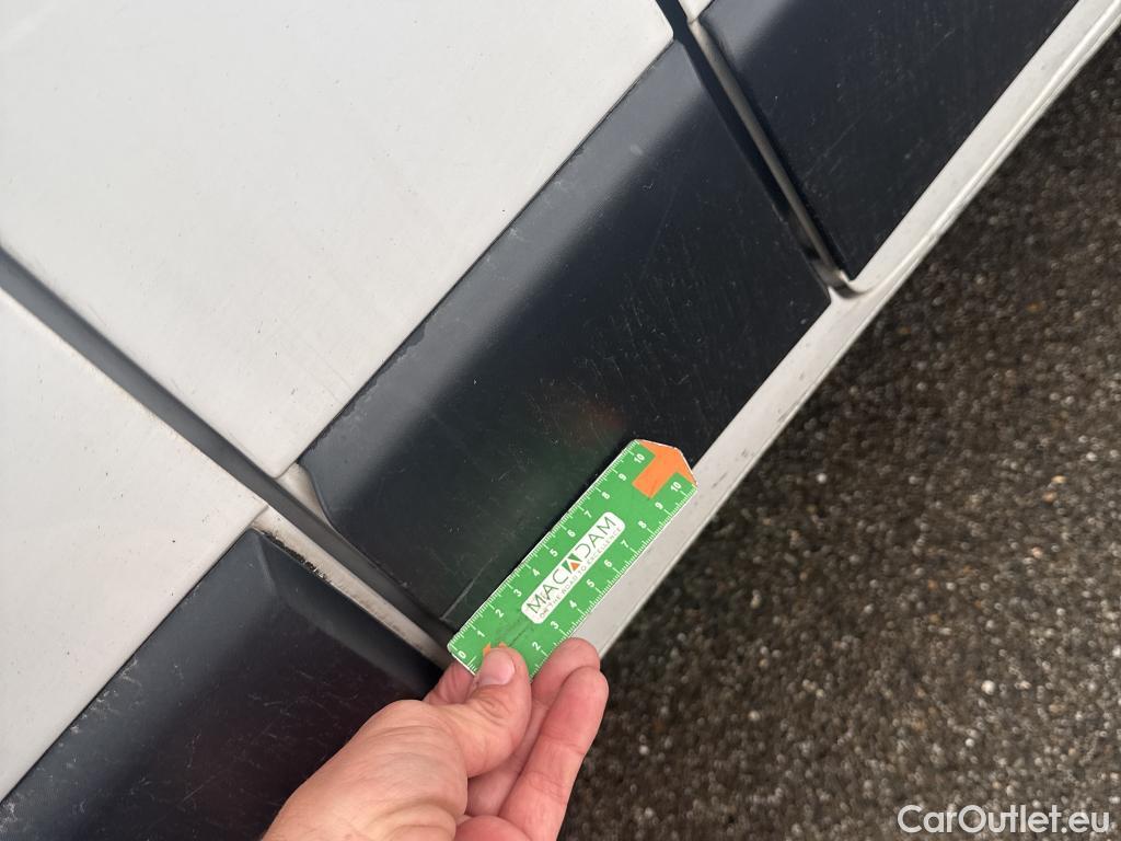  Fiat  Ducato FIAT   2014  4P  Fourgon tôlé 3 0 C H1 2 3 Multijet 120 Pack Pro Nav #40