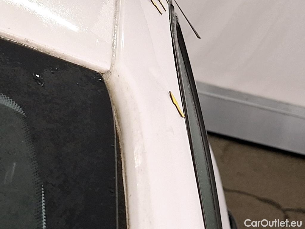  Peugeot  208 PEUGEOT  Affaire VU 5p Berline BlueHDi 75 PREMIUM #23