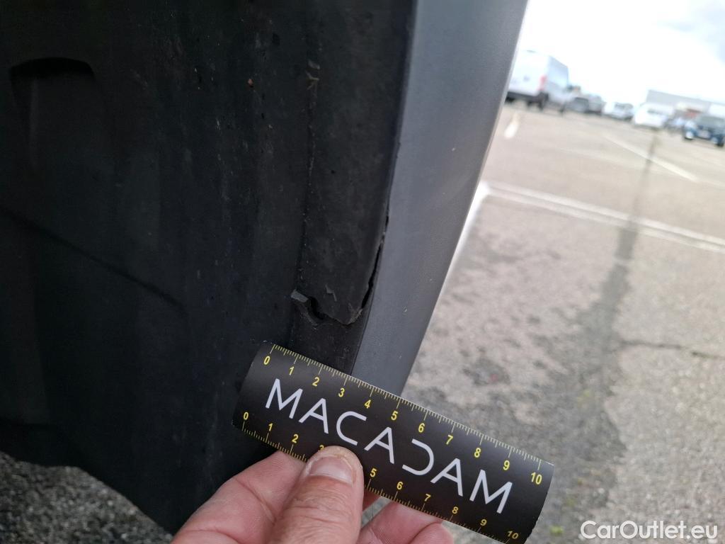  Fiat  Ducato FIAT   2014  4P  Fourgon tôlé 2 3 Multijet 120 3 0 M H2 Business #24