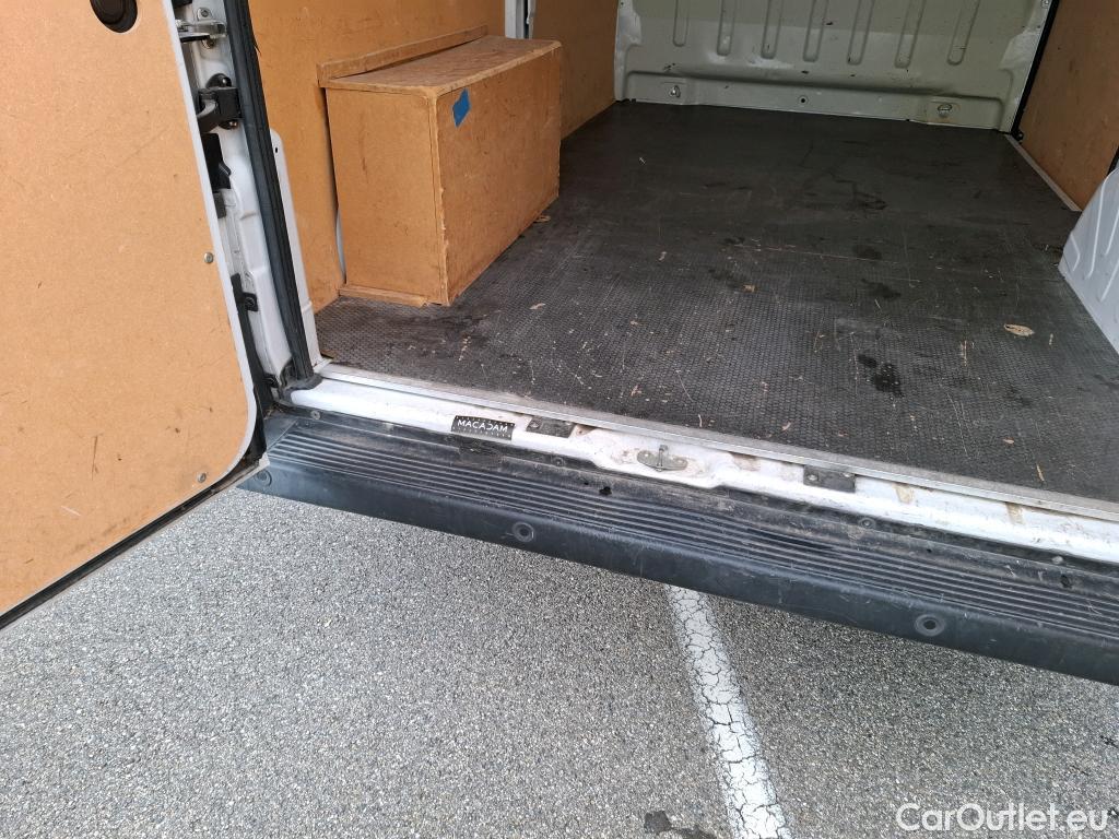  Fiat  Ducato FIAT   2014  4P  Fourgon tôlé 2 3 Multijet 120 3 0 M H2 Business #29