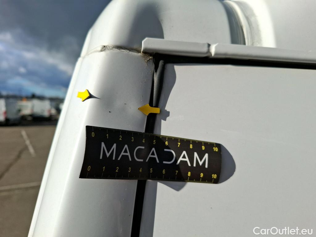  Fiat  Ducato FIAT   2014  4P  Fourgon tôlé 2 3 Multijet 120 3 0 M H2 Business #40