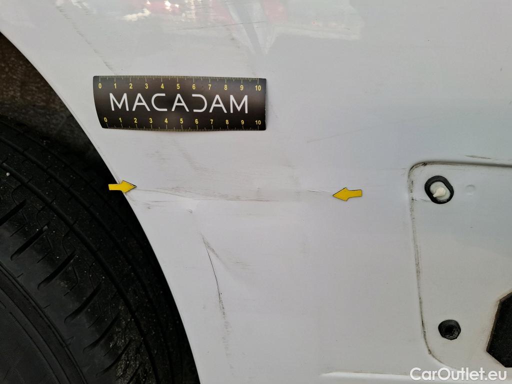  Fiat  Ducato FIAT   2014  4P  Fourgon tôlé 2 3 Multijet 120 3 0 M H2 Business #2