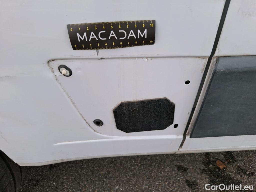  Fiat  Ducato FIAT   2014  4P  Fourgon tôlé 2 3 Multijet 120 3 0 M H2 Business #32