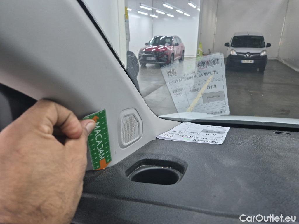  Citroen  Jumpy CITROEN  VU 4p VNA Taille M BlueHDi 120 S&S BVM6Business fourgon tôl #97