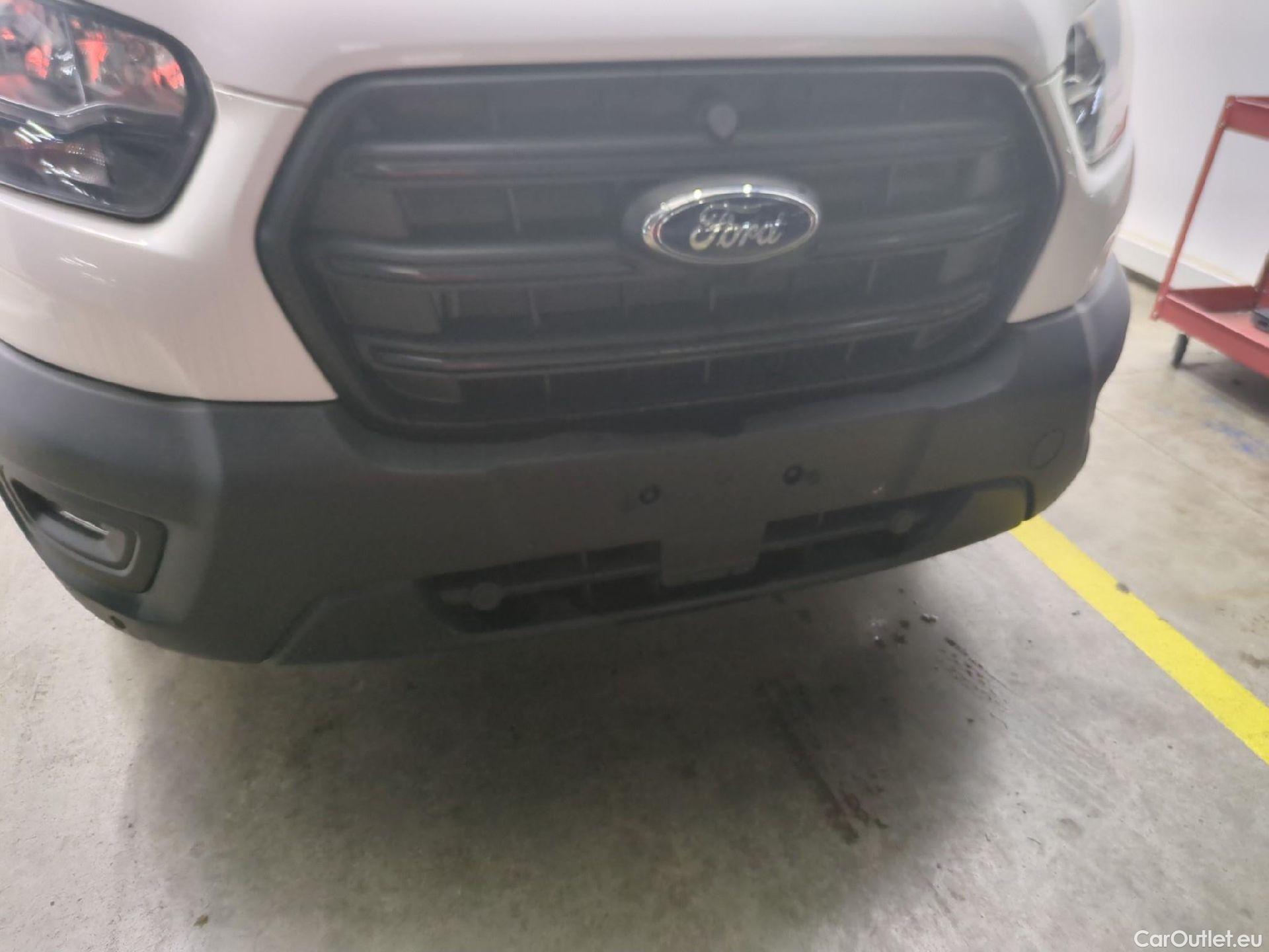  Ford  Transit FORD  / 2019 / 4P / Fourgon tôlé 2.0 ECOB 130 310 L3H2 FWD TREND BUSINESS #2