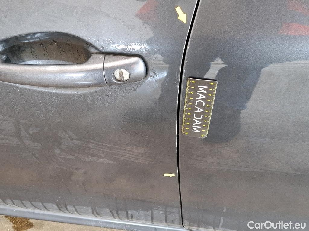  Peugeot  208  Affaire Premium Pack 1.2 PureTech 80CV BVM5 E6 #2