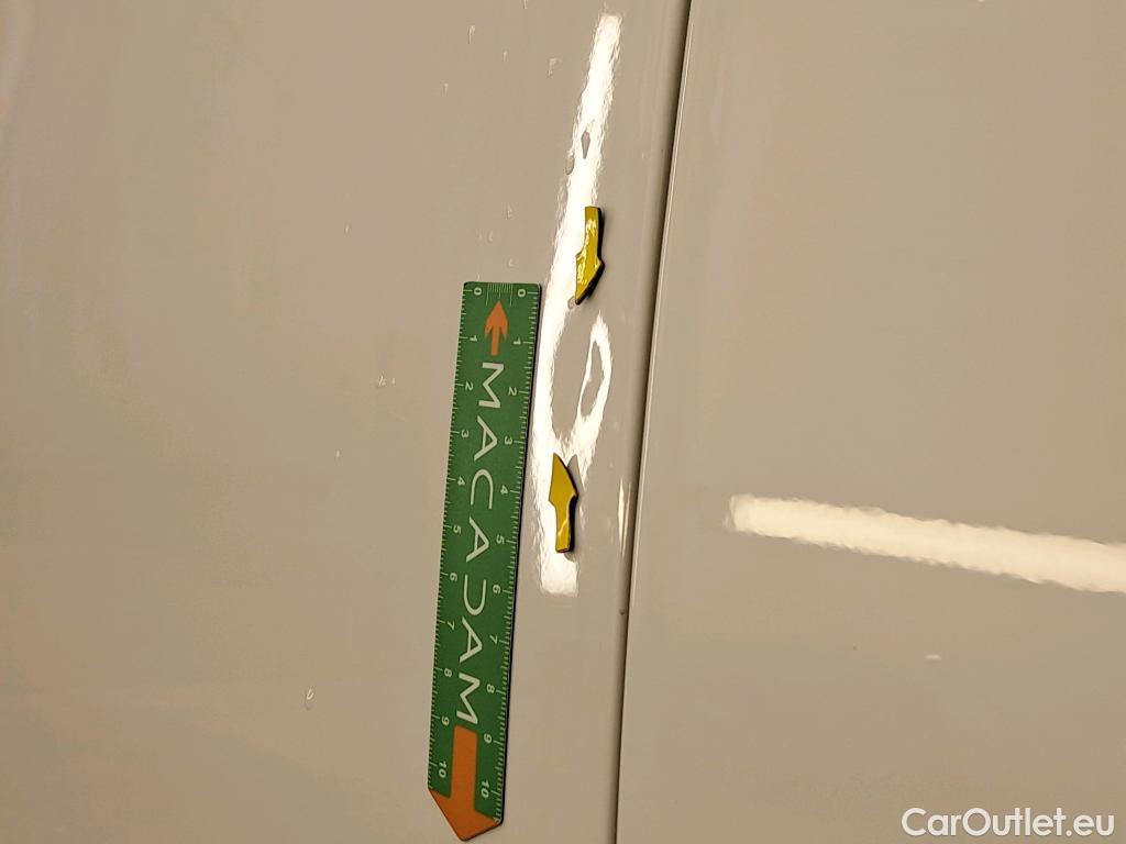  Peugeot  208  Affaire Confort 1.0 PureTech 70CV BVM5 E5 #14