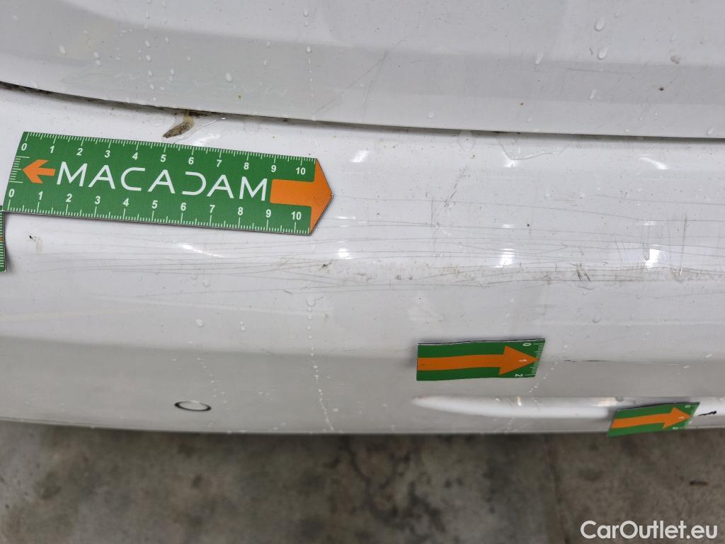  Peugeot  208 PEUGEOT  AFFAIRE VF 5p BER 1.6 BlueHDi 100 PACK CLIM NAVbi-corps VU #18