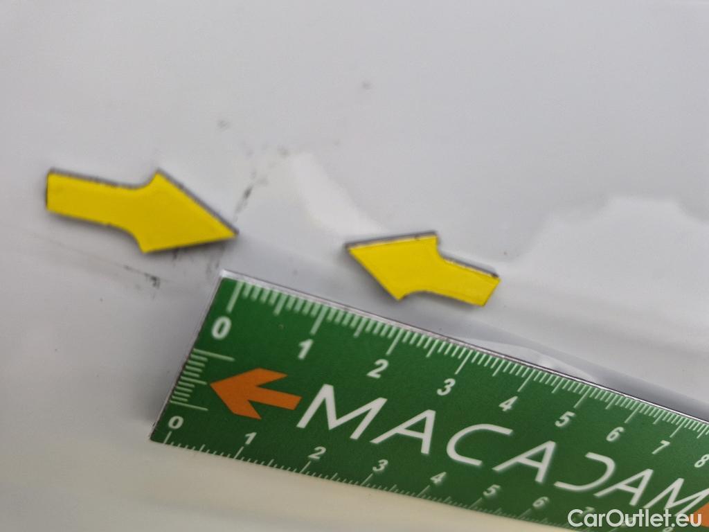  Peugeot  208 PEUGEOT  AFFAIRE VF 5p BER 1.6 BlueHDi 100 PACK CLIM NAVbi-corps VU #70