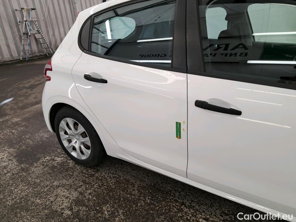 Peugeot  208  Affaire Confort 1.0 PureTech 70CV BVM5 E5 #15