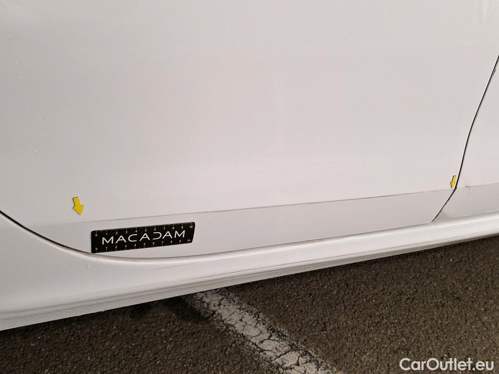  Peugeot  208 PEUGEOT  Affaire VU 5p Berline BlueHDi 75 PREMIUM #81