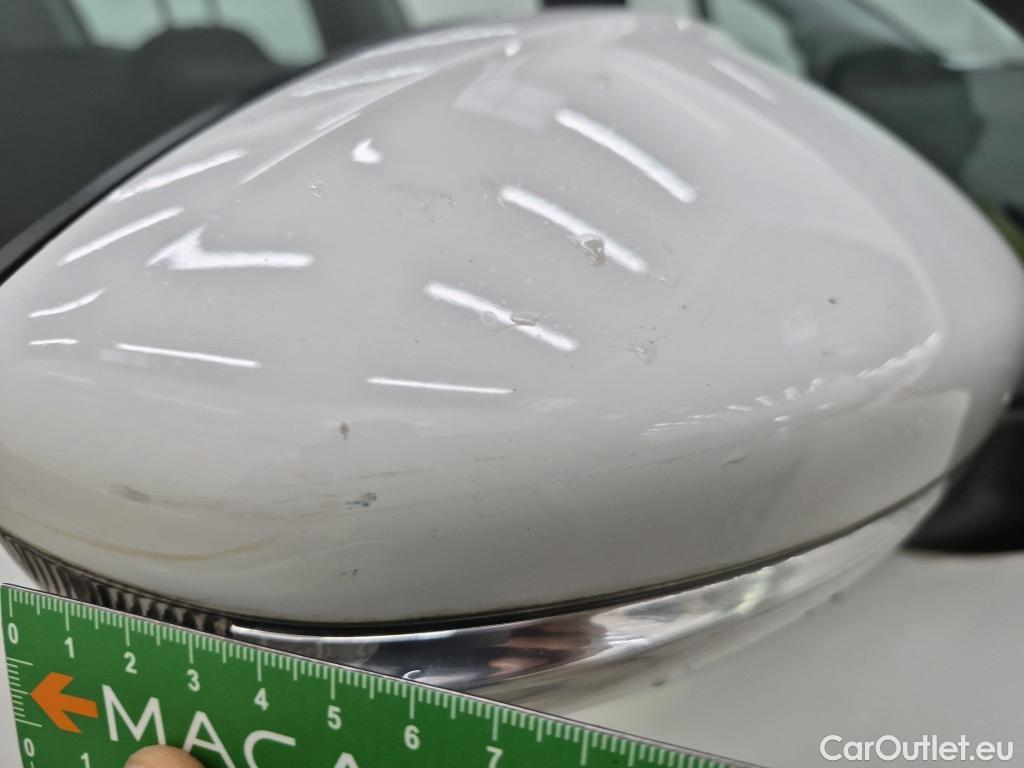  Peugeot  208 PEUGEOT  AFFAIRE VF 5p BER 1.6 BlueHDi 100 PACK CLIM NAVbi-corps VU #66