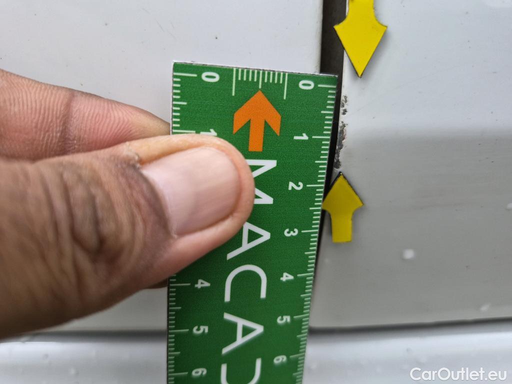  Peugeot  208 PEUGEOT  AFFAIRE VF 5p BER 1.6 BlueHDi 100 PACK CLIM NAVbi-corps VU #84