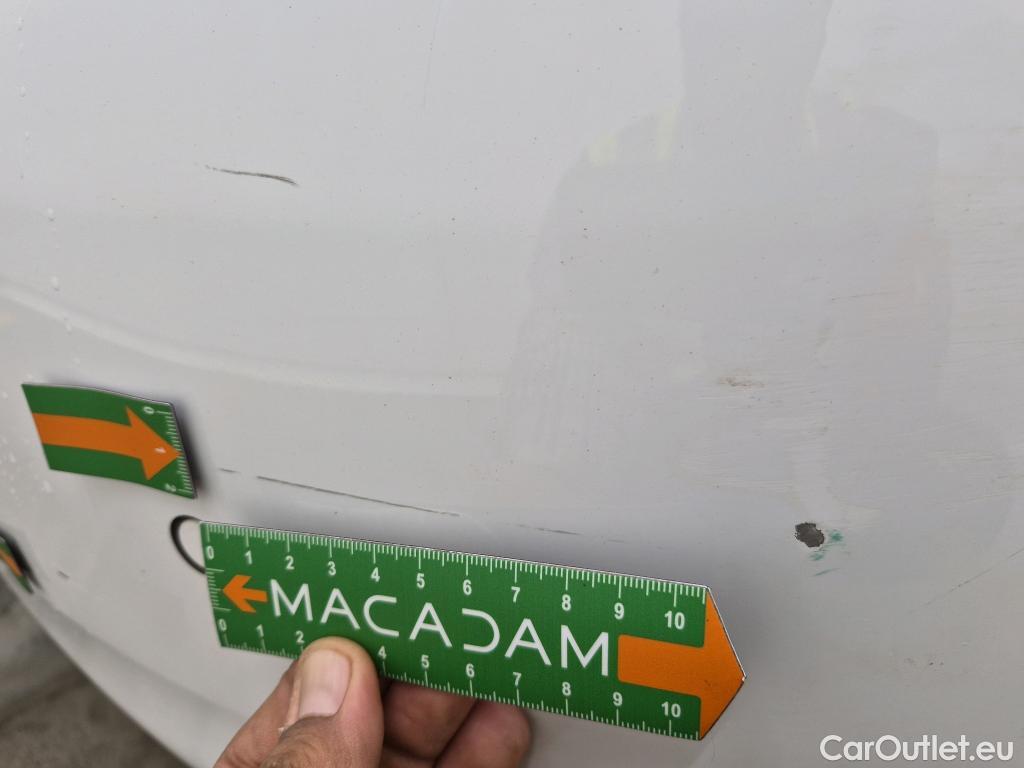  Peugeot  208 PEUGEOT  AFFAIRE VF 5p BER 1.6 BlueHDi 100 PACK CLIM NAVbi-corps VU #25