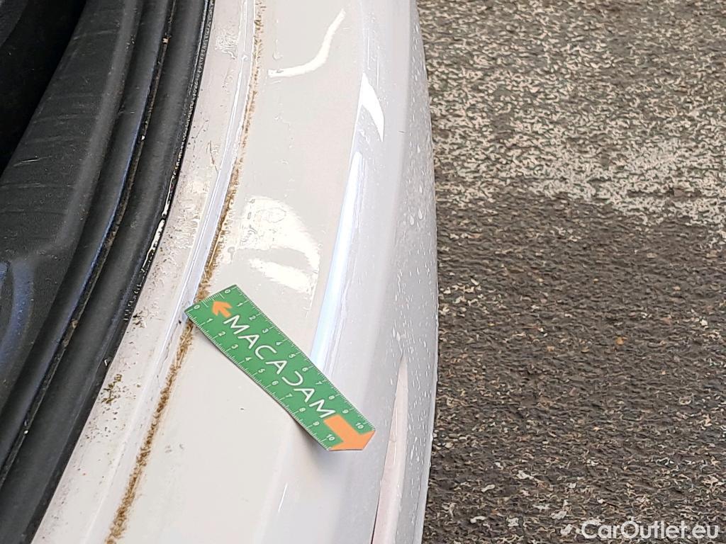  Peugeot  208  Affaire Confort 1.0 PureTech 70CV BVM5 E5 #7