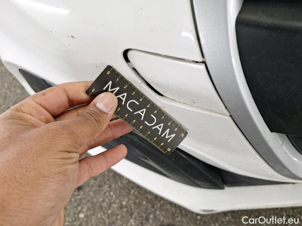  Peugeot  208 PEUGEOT  Affaire VU 5p Berline BlueHDi 75 PREMIUM #79