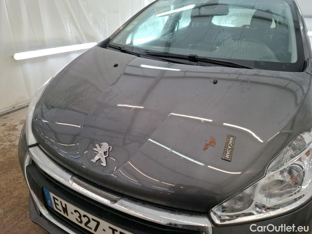  Peugeot  208  Affaire Premium Pack 1.2 PureTech 80CV BVM5 E6 #9