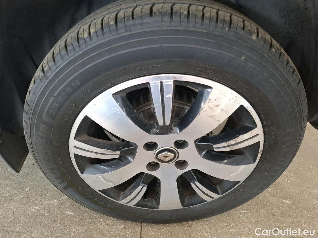  Renault  Captur  Business 0.9 TCe 90CV BVM5 E6 / TRANSFO VP/VF #23