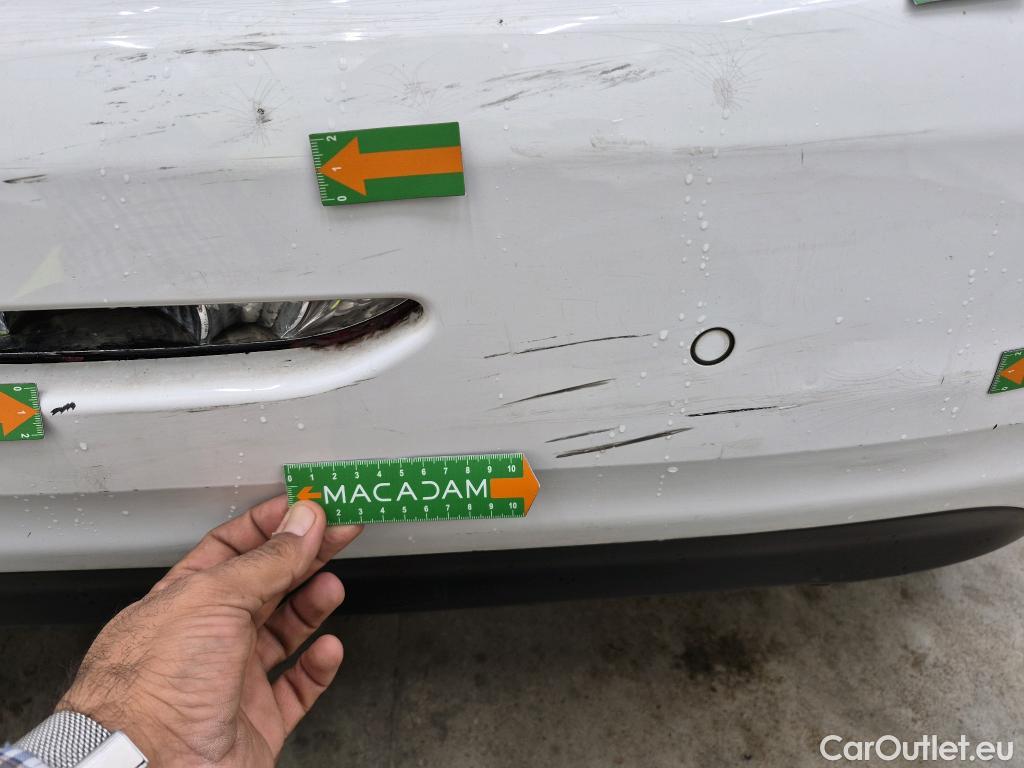  Peugeot  208 PEUGEOT  AFFAIRE VF 5p BER 1.6 BlueHDi 100 PACK CLIM NAVbi-corps VU #22