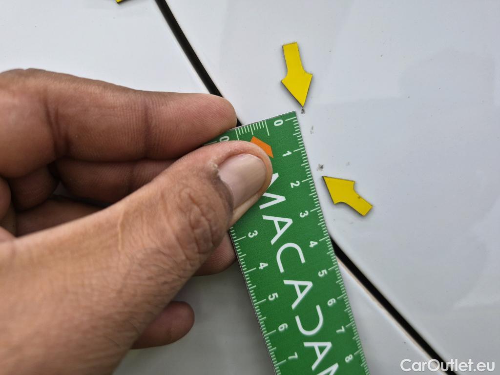  Peugeot  208 PEUGEOT  AFFAIRE VF 5p BER 1.6 BlueHDi 100 PACK CLIM NAVbi-corps VU #73