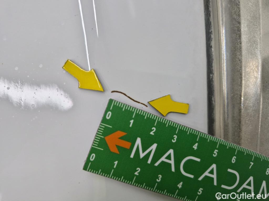  Peugeot  208 PEUGEOT  AFFAIRE VF 5p BER 1.6 BlueHDi 100 PACK CLIM NAVbi-corps VU #76