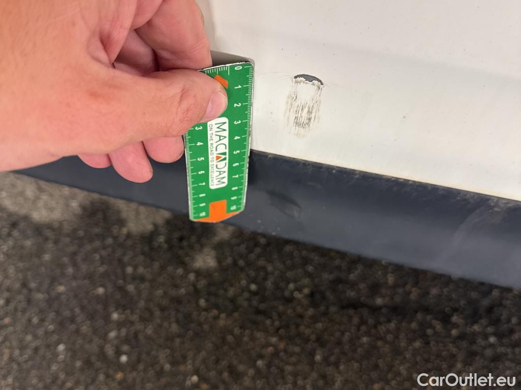  Peugeot  208  Affaire Premium Pack 1.5 HDi 100CV BVM5 E6dT #2