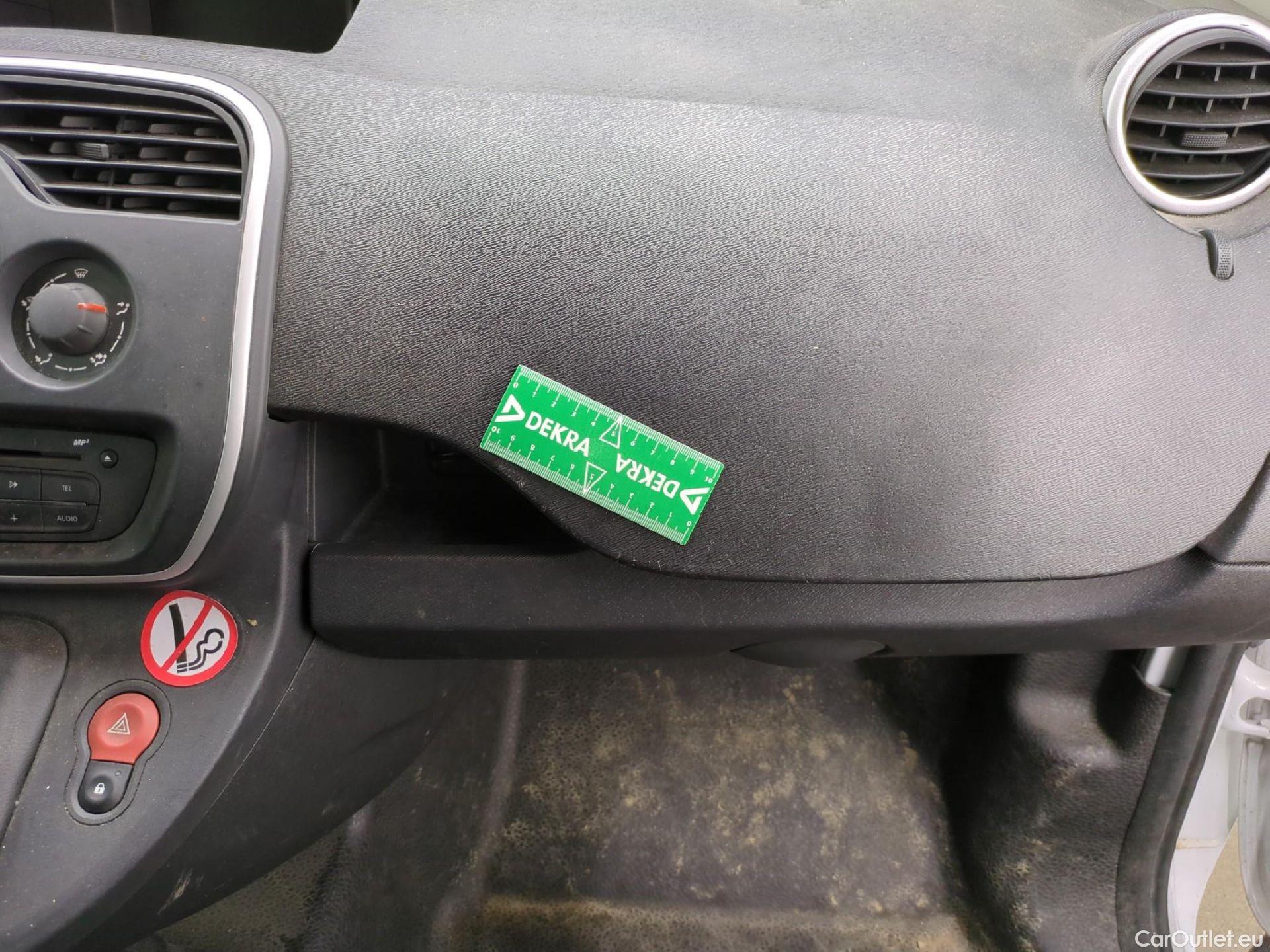  Renault  Kangoo  Express Extra (Série Spéciale) 1.5 dCi 90CV BVM5 E6 #3