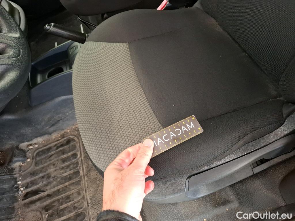  Renault  Kangoo  Express Confort (L1) 1.5 dCi 90CV BVM5 E6 #11