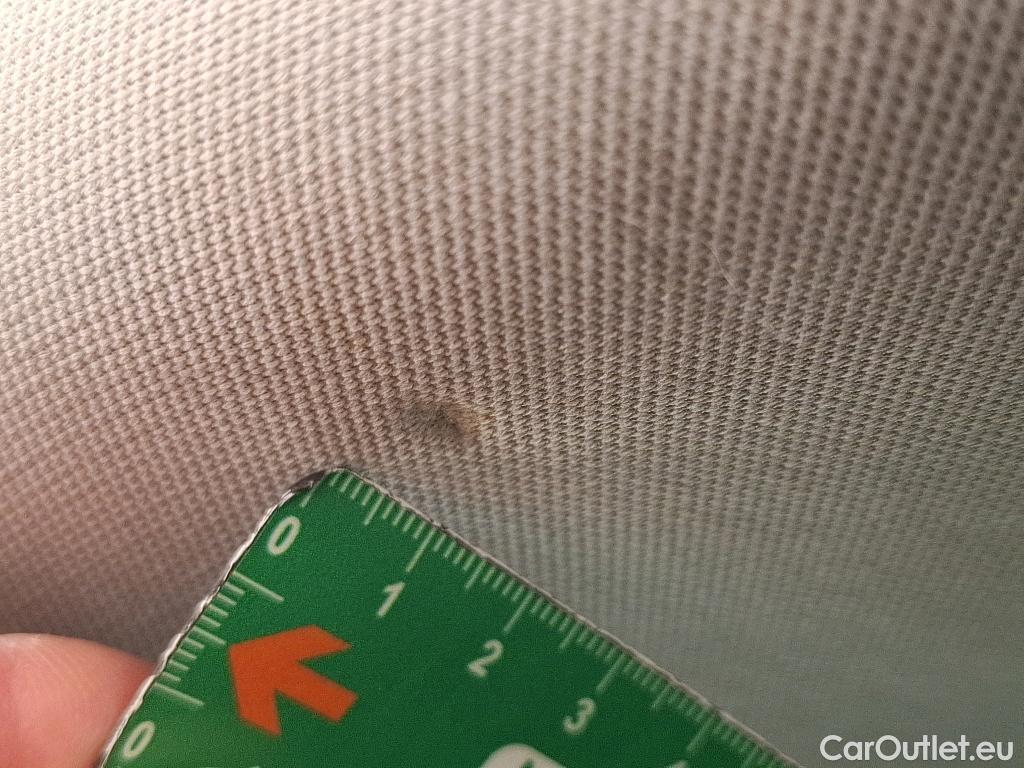  Renault  Megane  IV Berline 5pt. Société Air Nav 1.5 dCi 90CV BVM6 E6 #12