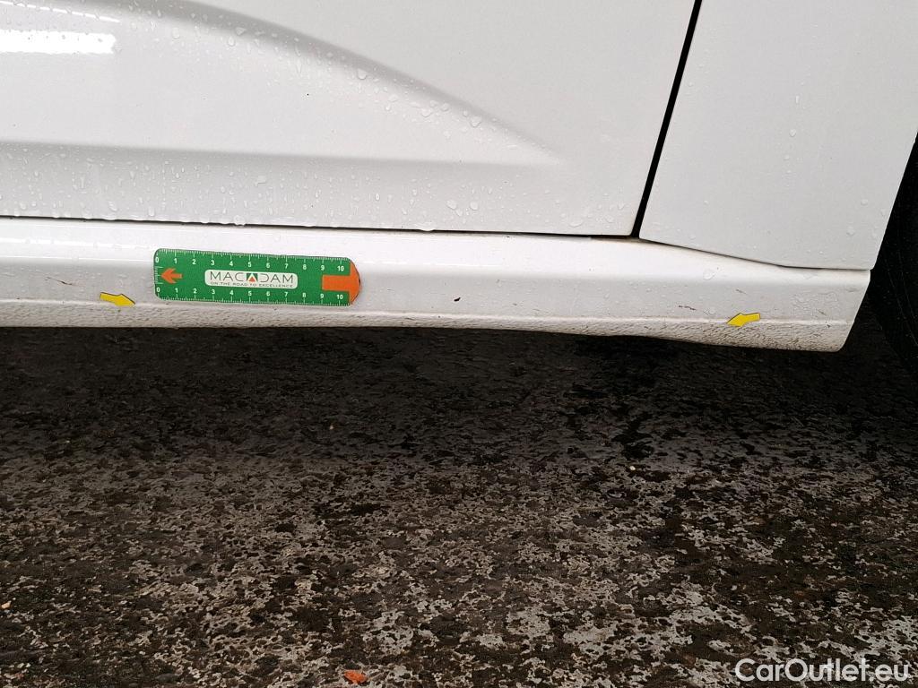  Renault  Megane  IV Berline 5pt. Société Air Nav 1.5 dCi 90CV BVM6 E6 #8