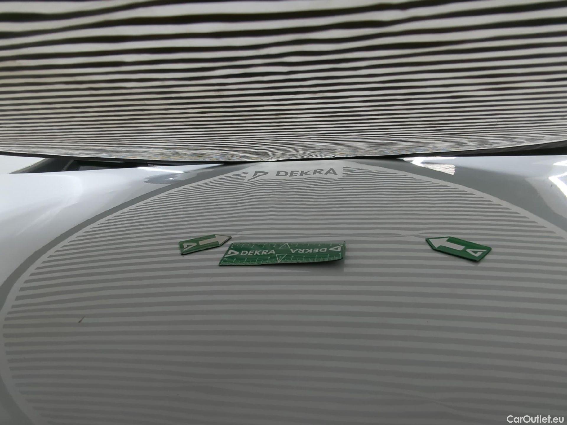  Renault  Trafic RENAULT  VU 4p Fourgon FG GCF L1H1 1000 dCi 95 E6 #32