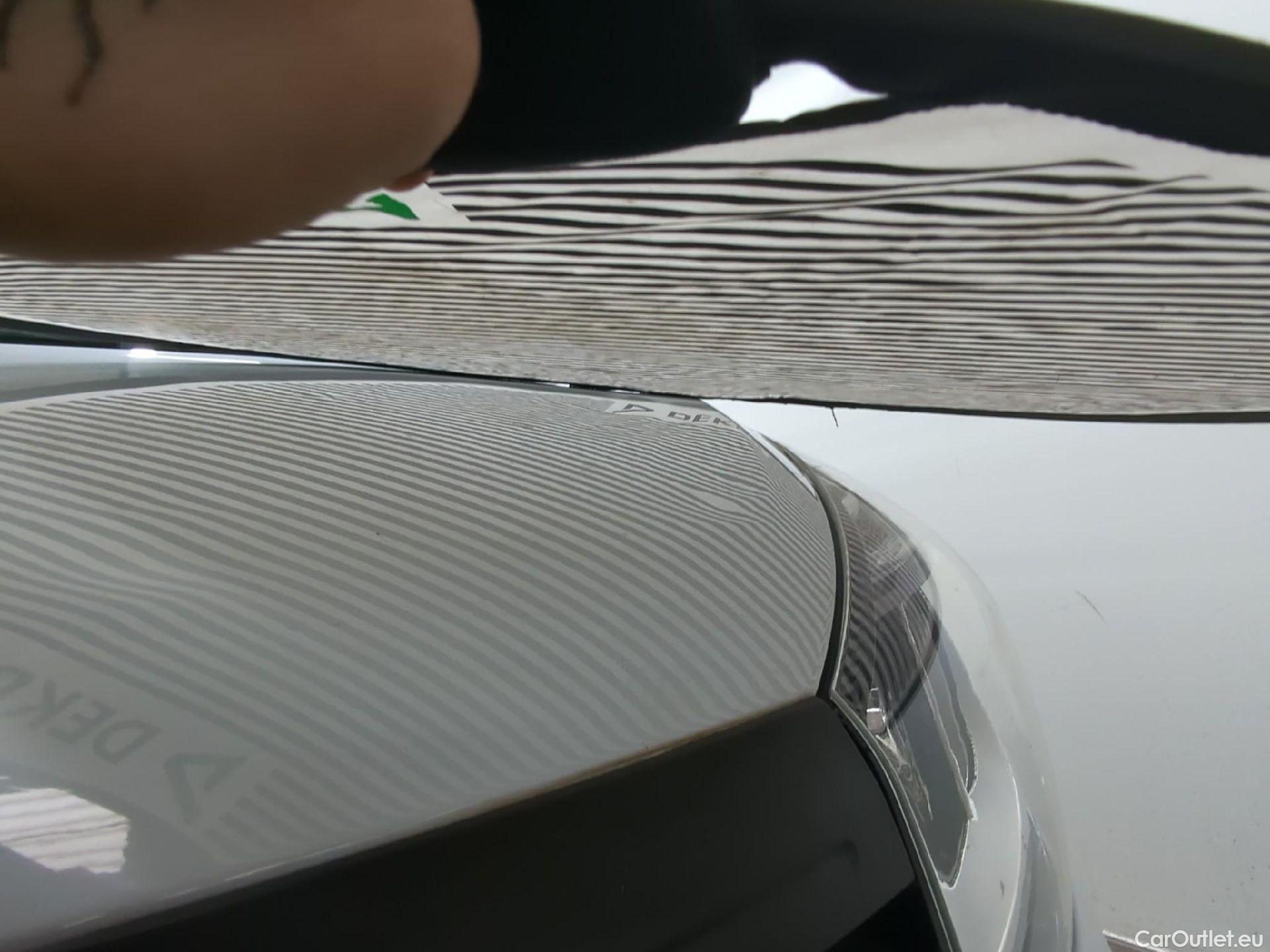  Renault  Trafic RENAULT  VU 4p Fourgon FG GCF L1H1 1000 dCi 95 E6 #31