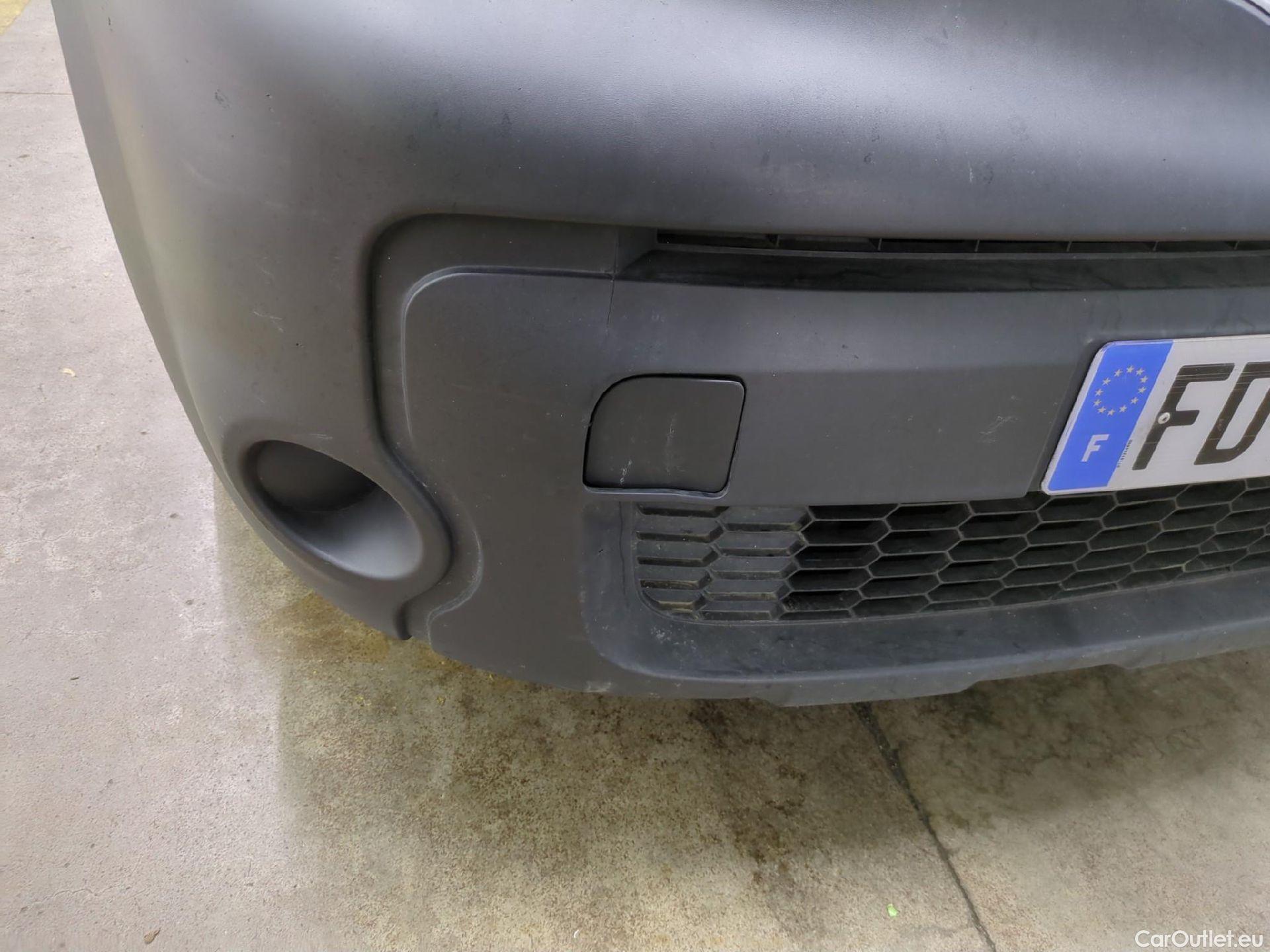  Renault  Kangoo  Express Extra (Série Spéciale) 1.5 dCi 90CV BVM5 E6 #27