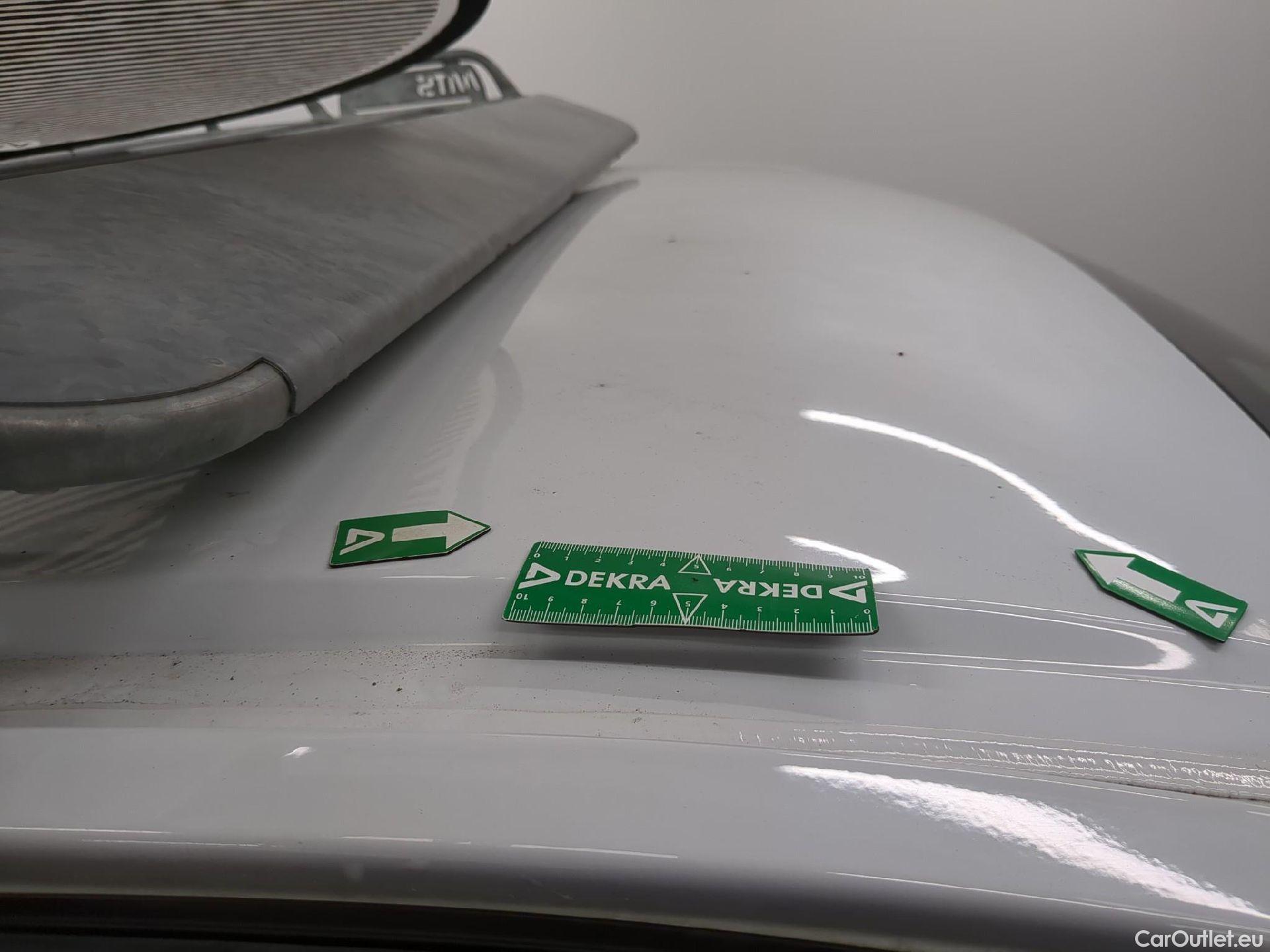  Renault  Trafic RENAULT  VU 4p Fourgon FG GCF L1H1 1000 dCi 95 E6 #9